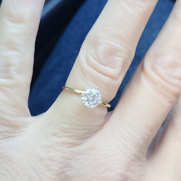 14k Yelllow Soild Gold Diamonique  Beautiful Sparkling Engagement Ring Size 7 - Picture 9 of 11